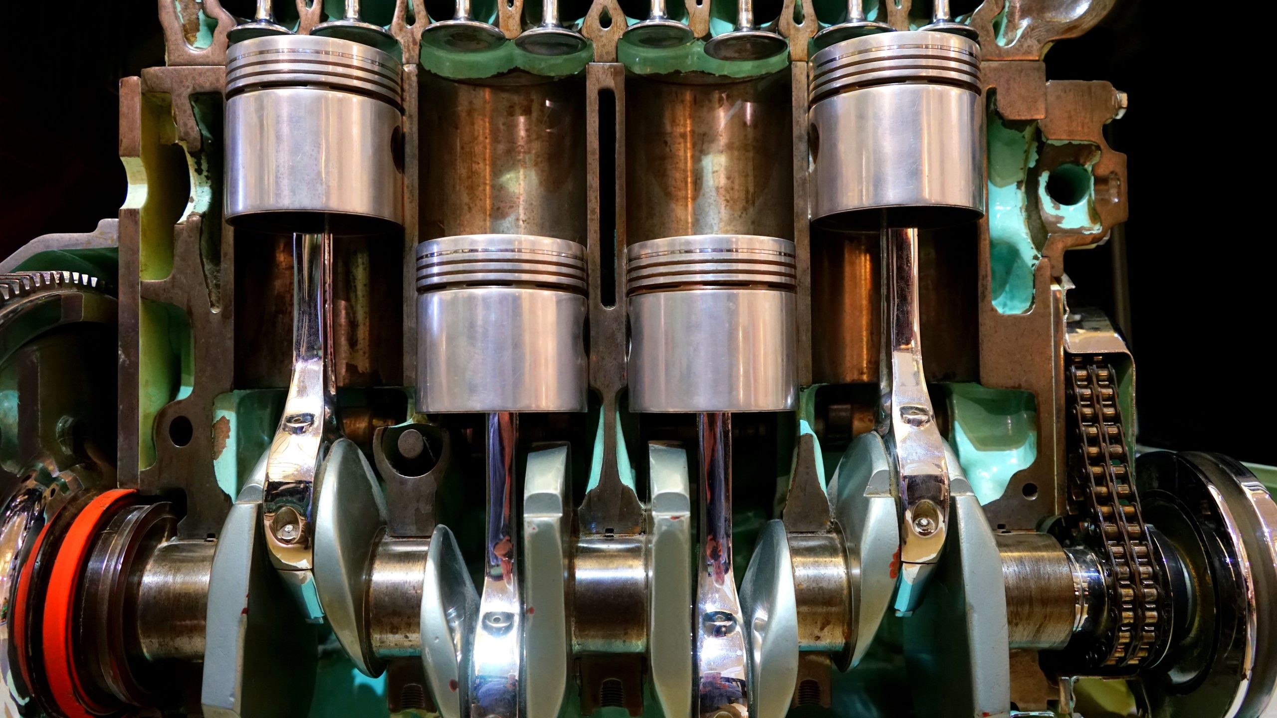 Comparaison moteur électrique thermique